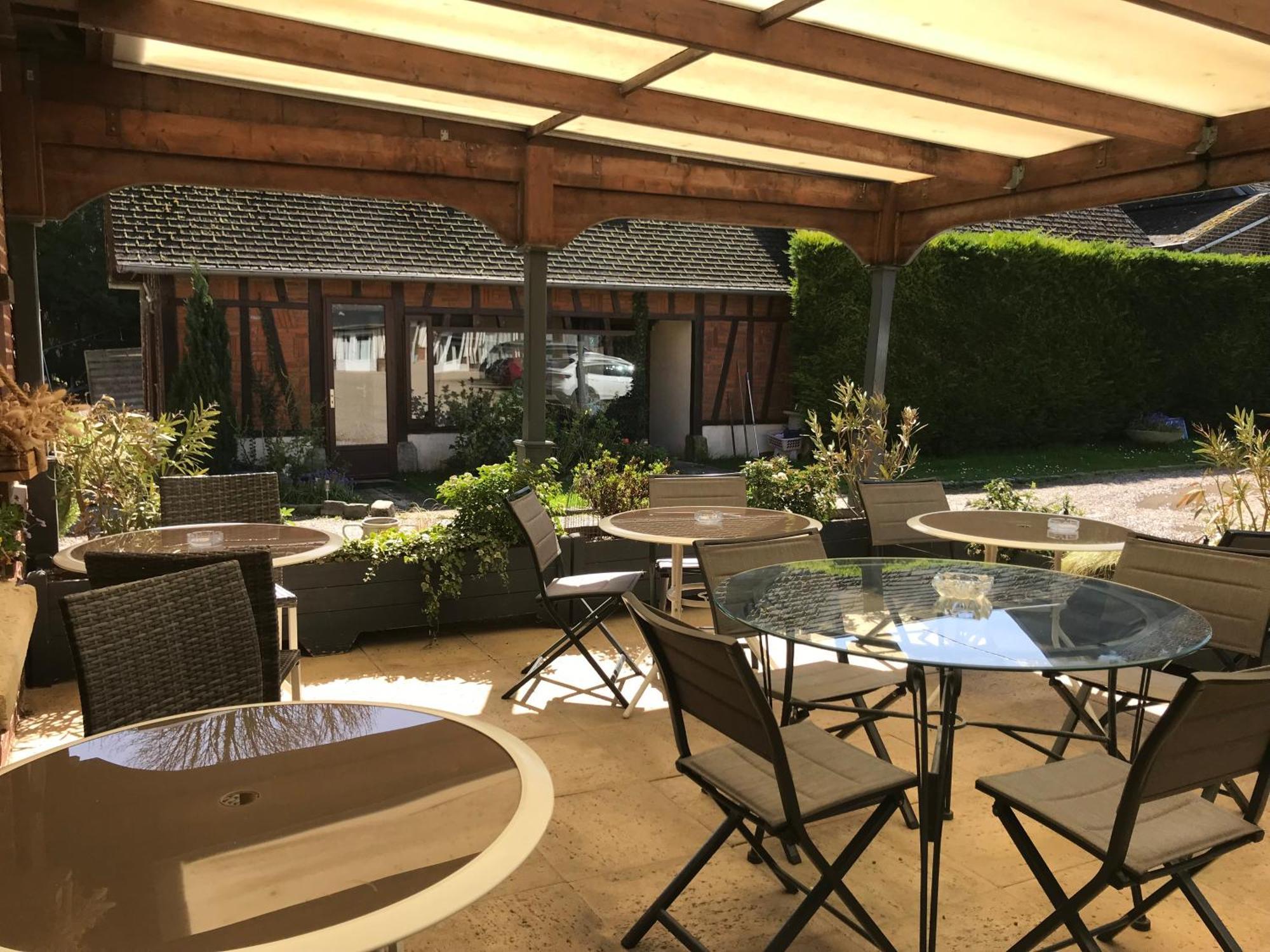 Logis - Hotel & Restaurant Moulin Des Forges Saint-Omer-en-Chaussee Luaran gambar