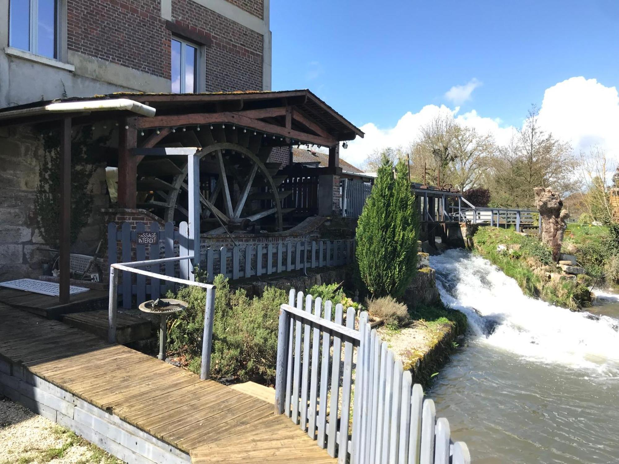 Logis - Hotel & Restaurant Moulin Des Forges Saint-Omer-en-Chaussee Luaran gambar